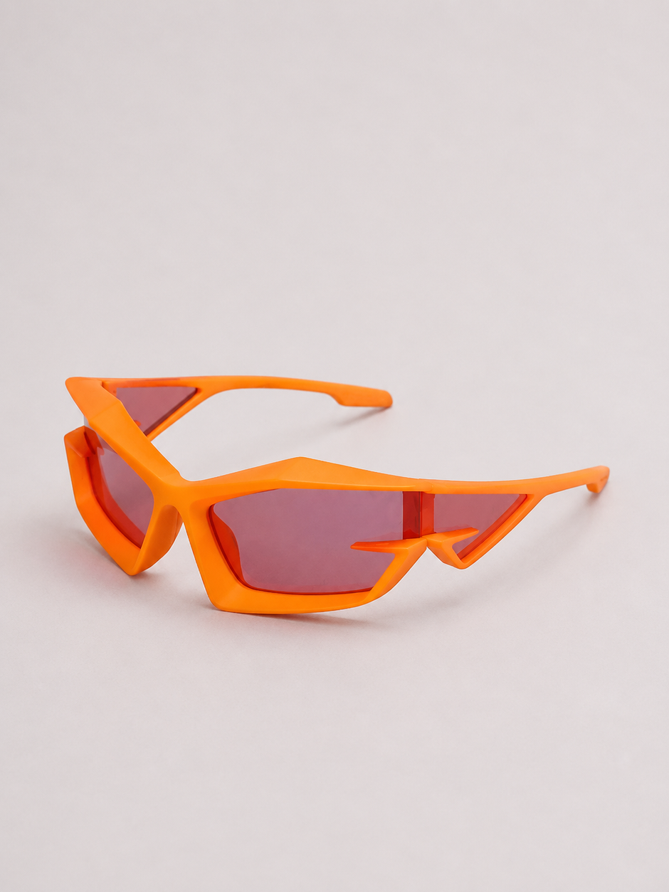 Givenchy GV40049U