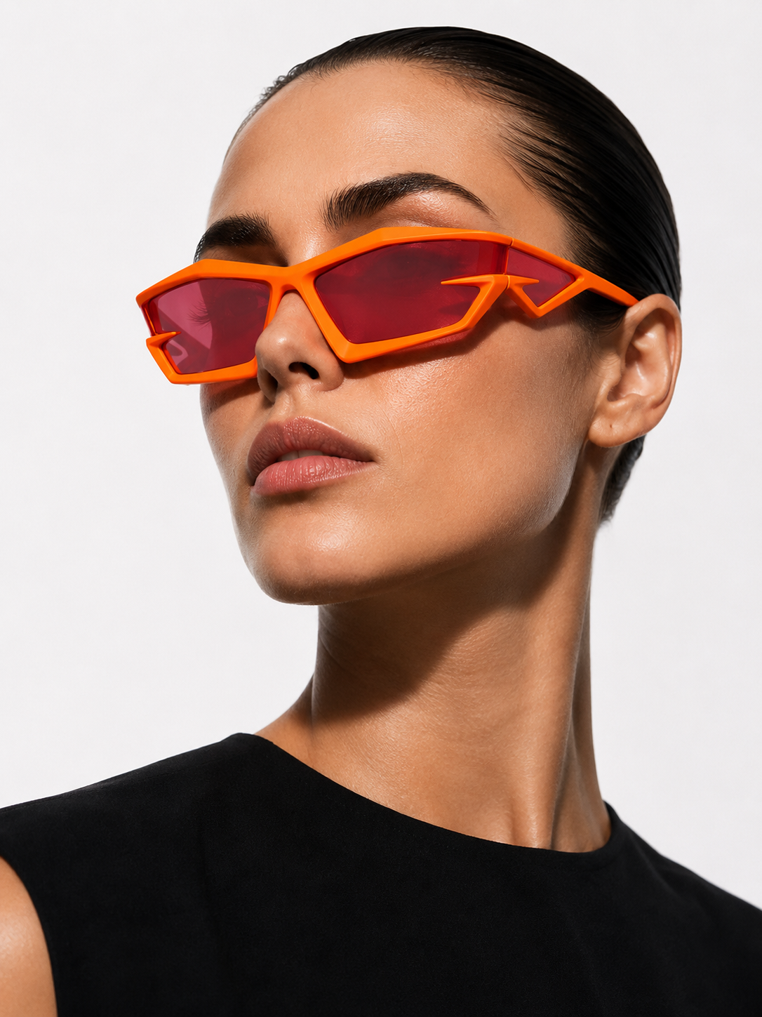 Givenchy GV40049U