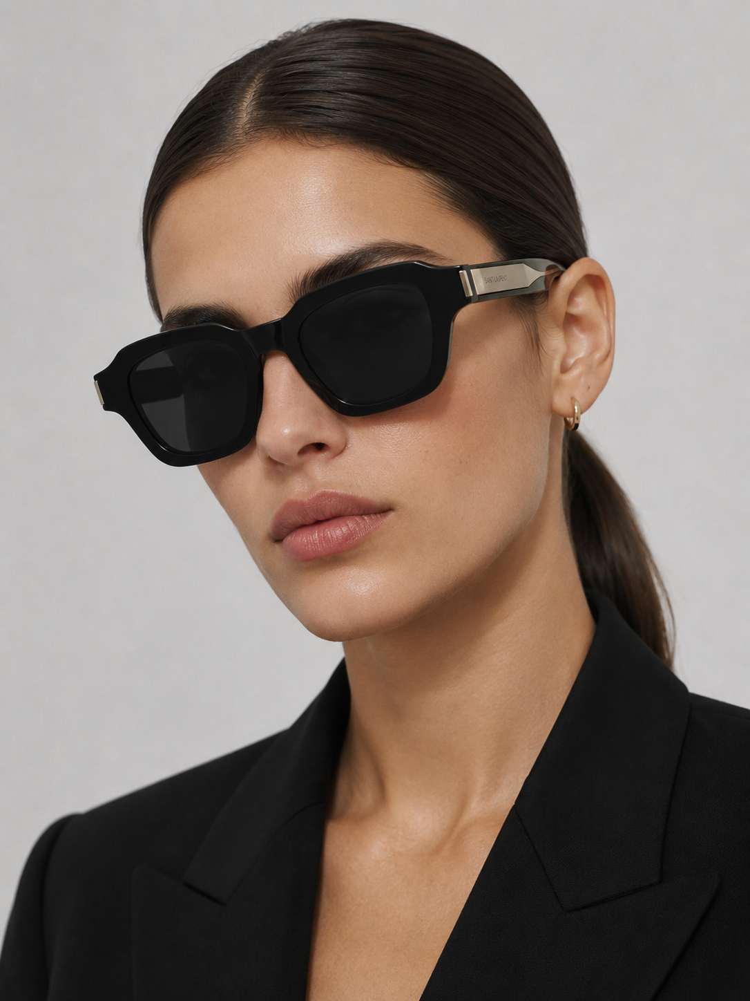 Yves Saint Laurent SL 791