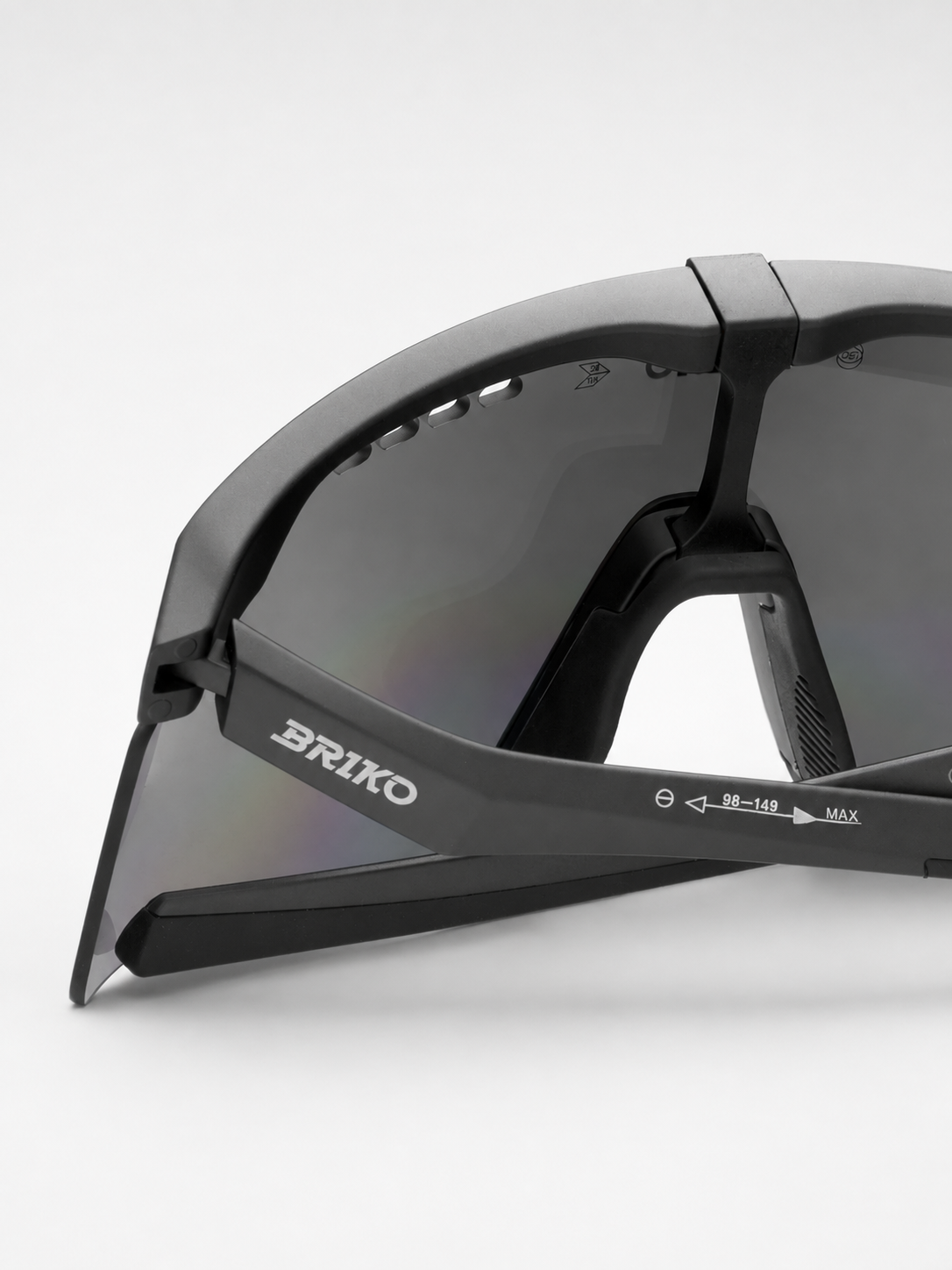 Briko Shuttle Black Metallic back view
